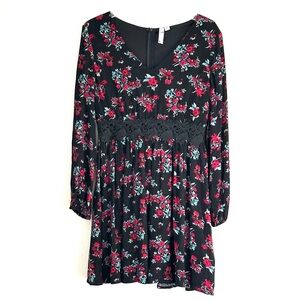 EUC Alya Black and Red Floral Long Sleeve Dress With Lace Waist Cutout